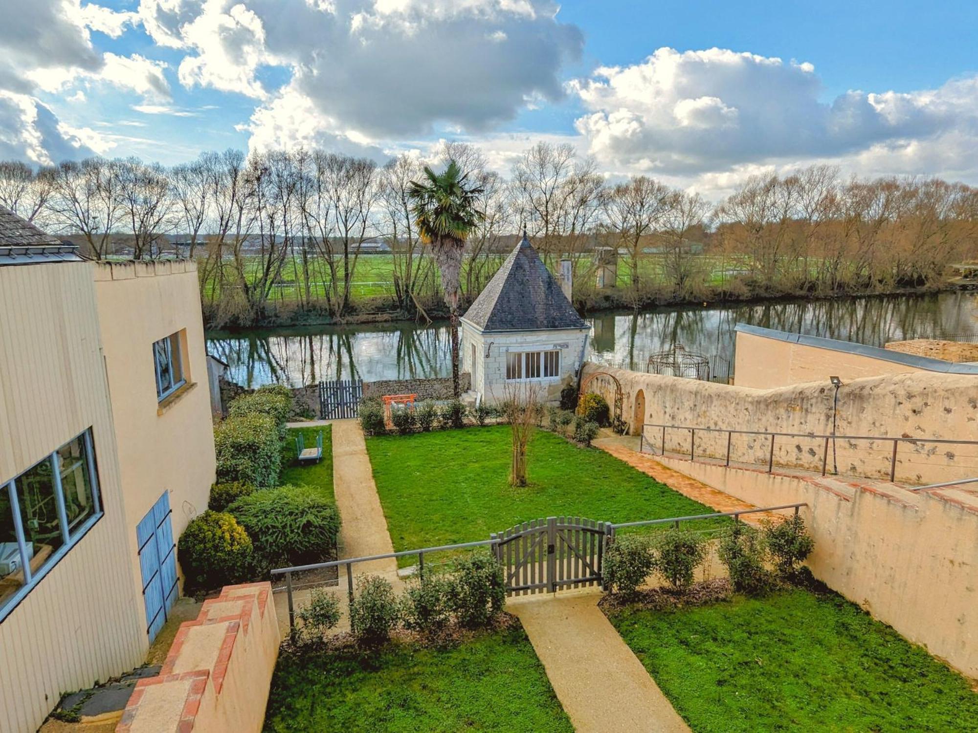 Gite Restaure 6 Pers. Au Bord De La Riviere, Proche Centre, Parking Et Wifi - Fr-1-410-380 Sablé-sur-Sarthe Zewnętrze zdjęcie